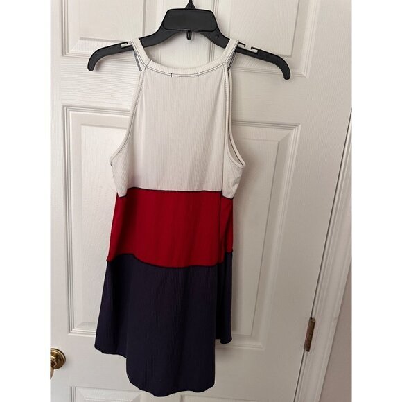 Above and Beyond Red White and Blue Tank Size L - Picture 3 of 3